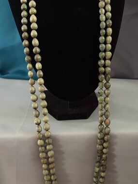 Natural Green Beaded Necklace - Women's Jewelry